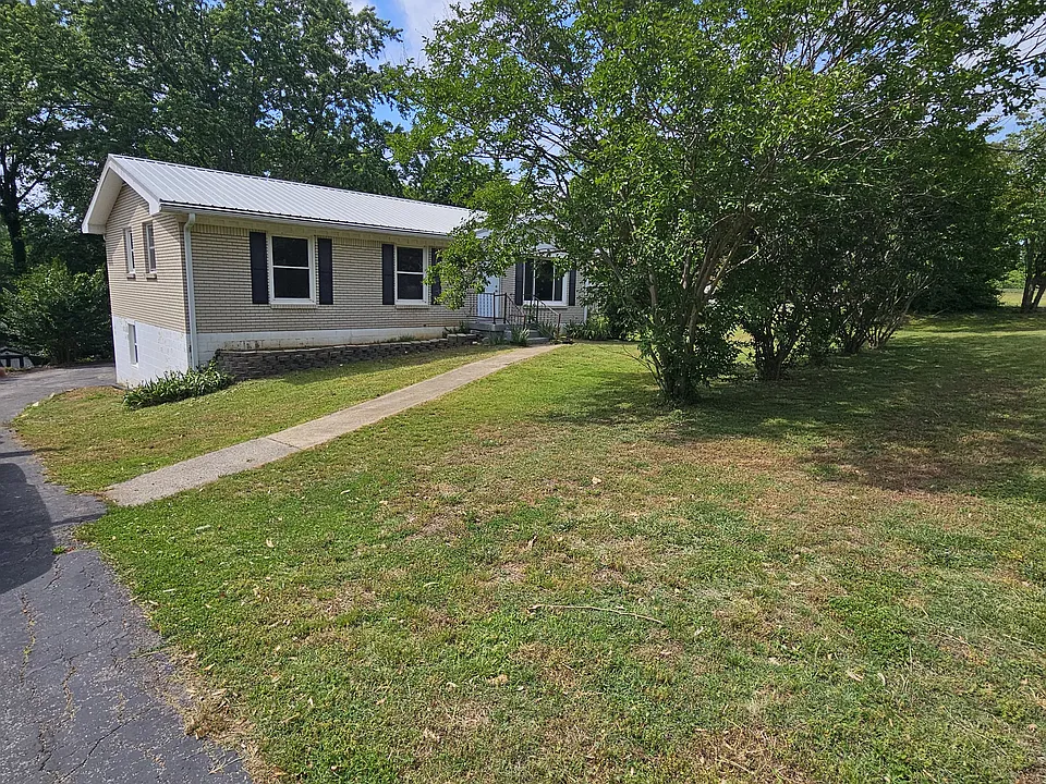 311 Roberta Dr