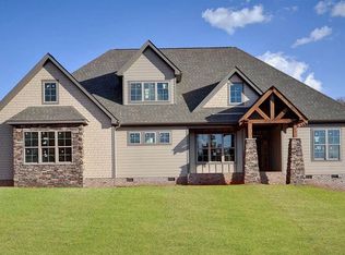 108 Acushnet Ln, Taylors, SC 29687