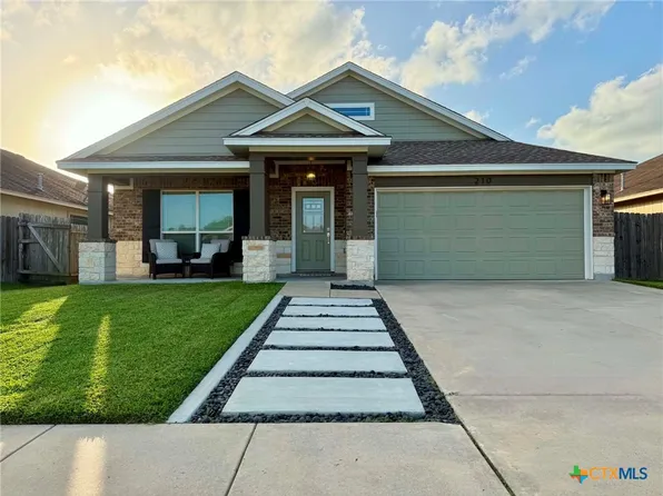 210 Cobble Stone Ct, Victoria, TX 77904