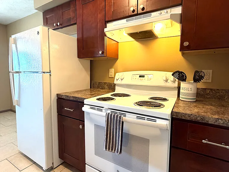 18003 Knox St #1 — Photo 3