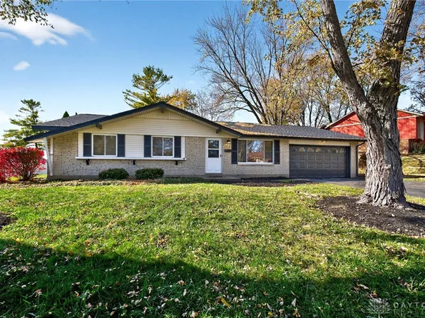 913 Avey Ln, Englewood, OH 45322