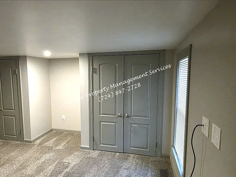 1119 Riverside Dr #2 — Photo 9
