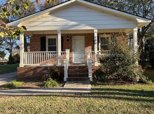 709 S Webb St, Selma, NC 27576