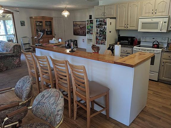 3rd image of 6880 SW 158th Ln