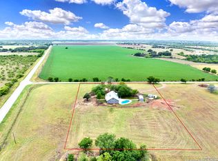 140 County Road 343, Hondo, TX 78861