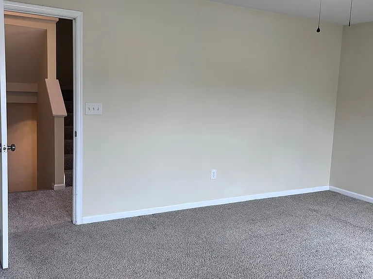 13 Hampshire Glen Pkwy — Photo 21
