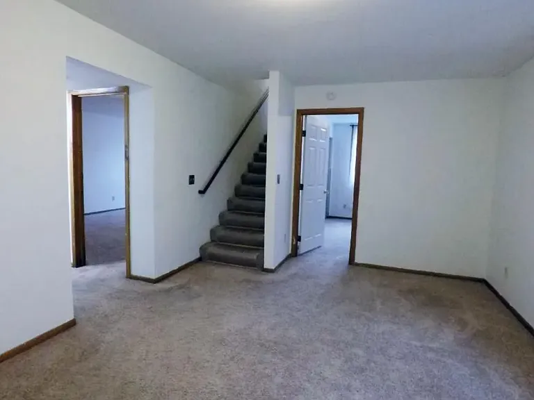 3526 Newton Ave N — Photo 8