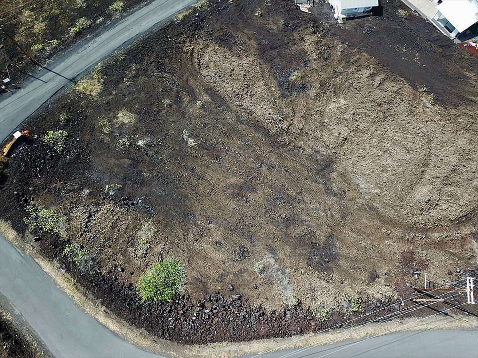 2nd image of Milolii Rd Lot 42