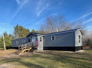 2535 S River Rd, Beaverton, MI 48612