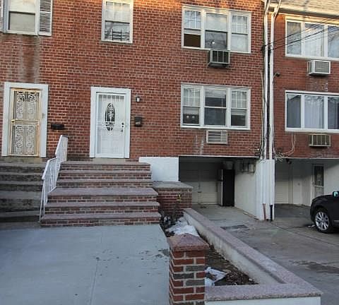 2nd image of 1037 E 81st St