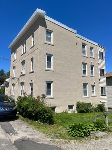 81 Russell Street, Waterbury, CT, 06708