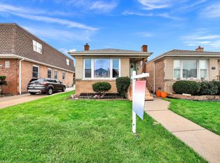 3933 W 58th St, Chicago, IL 60629