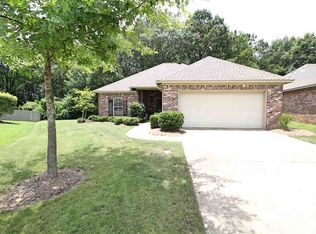 607 Helm Ct, Brandon, MS 39047