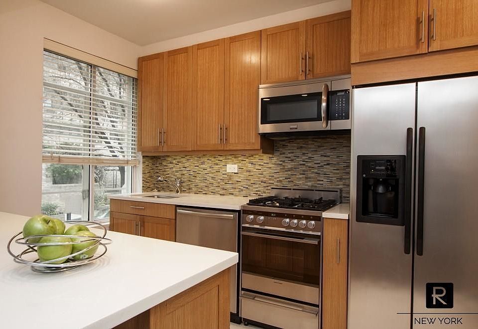 1st image of 110 E 87th St APT 2B