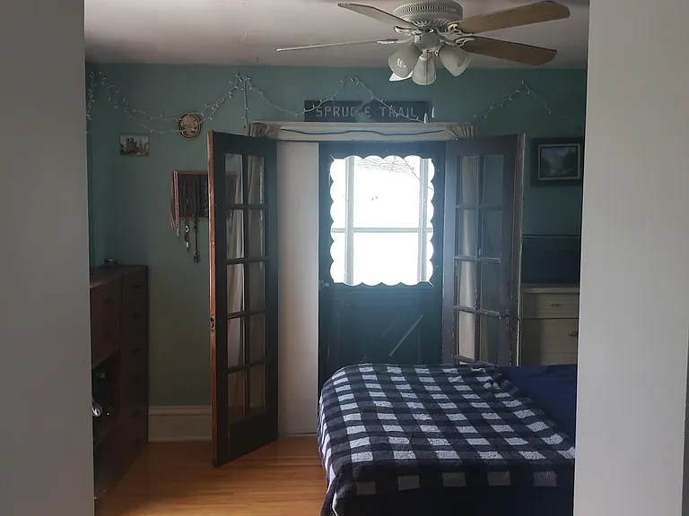 653 Erie St SE #1 — Photo 3