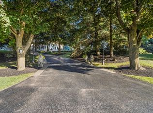 27 Scott Cres, King, ON L7B1E4