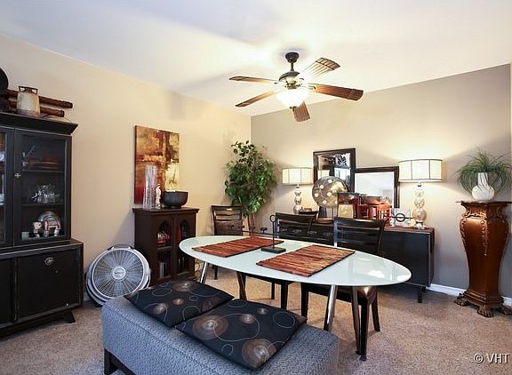 5th image of 545 Burlington Ave APT 106E
