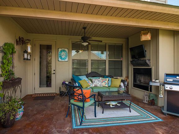 4th image of 105 Grasswalk Ct