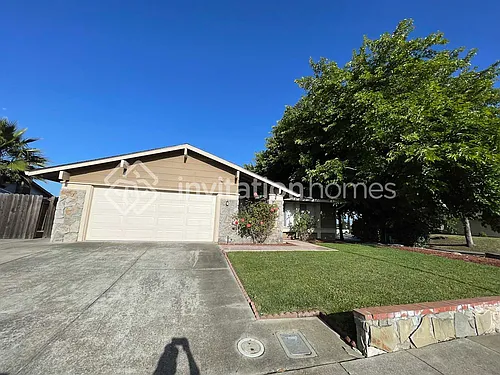 375 Notre Dame Dr Photo 1