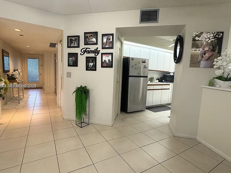 12500 SW 5th Ct #112M — Photo 4