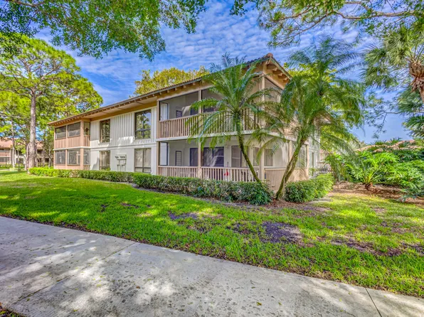531 Brackenwood Place, Palm Beach Gardens, FL 33418