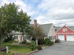 31 Forest St, Middleton, MA 01949