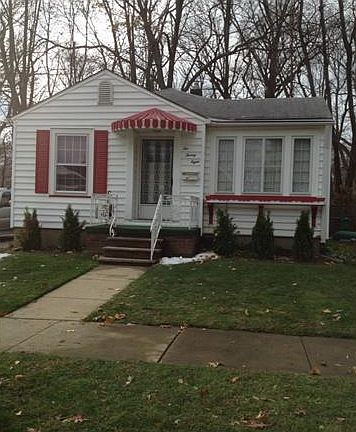 2nd image of 228 Luary Dr