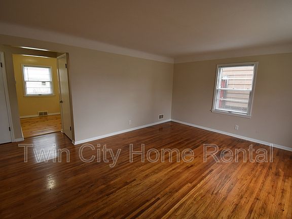 2nd image of 3834 Sheridan Ave N