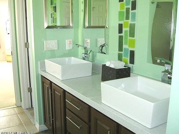 4th image of 212 Bobolink Pl