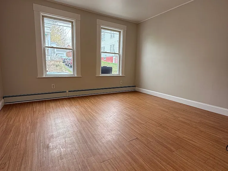 206 Connors St #1 — Photo 10