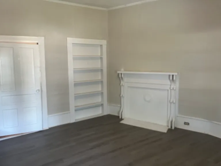 401 C St — Photo 11