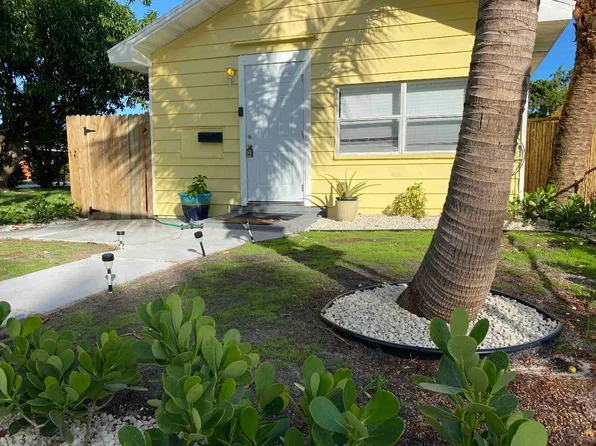 (undisclosed Address), Lake Worth, FL 33460