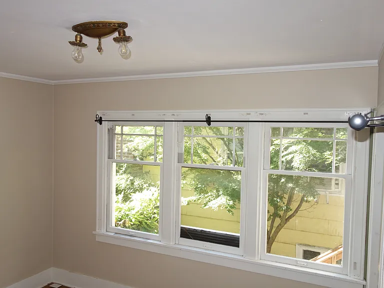 2312 Minor Ave E #A — Photo 8