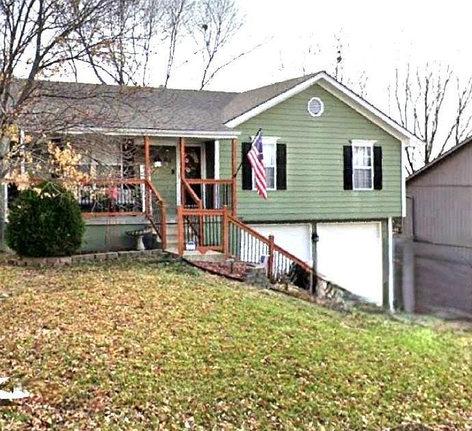 1611 Roberta Dr, Raymore, MO 64083 Zillow