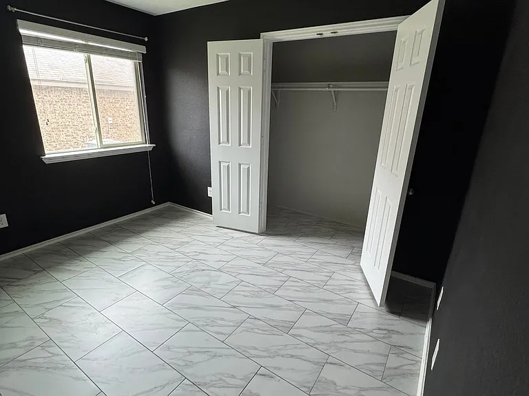 104 Christopher Dr — Photo 7