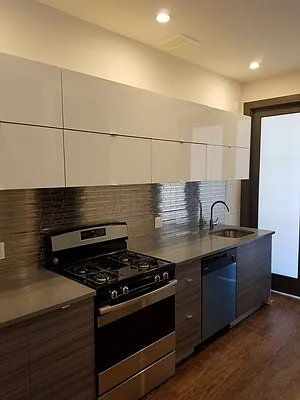 Rented by Space Link Realty | media 1