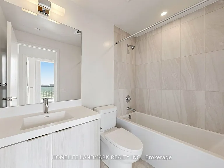 5858 Yonge St #LPH25 — Photo 17