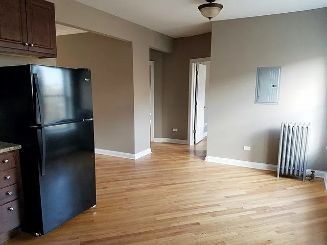 1644 West Pratt Boulevard, Unit 1J — Photo 1