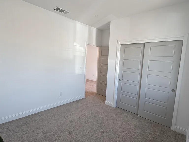 6683 E Liberty Ave — Photo 30