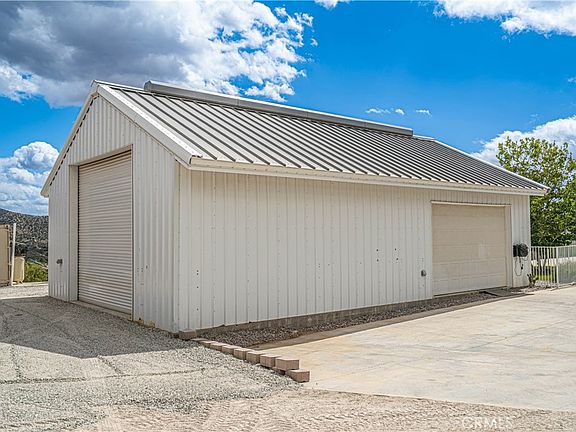 4th image of 9248 Hierba Rd