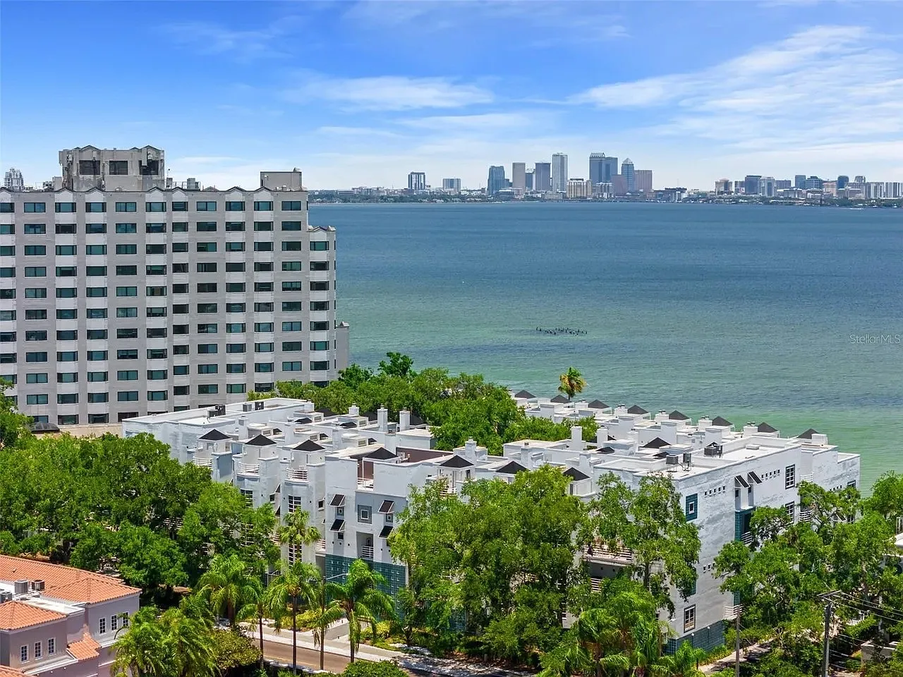 4950 Bayshore Blvd — Photo 3