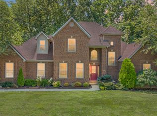 1048 Diamond Brook Dr, Richmond, KY 40475