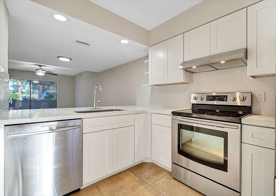 1st image of 6207 Riverwalk Lane #5