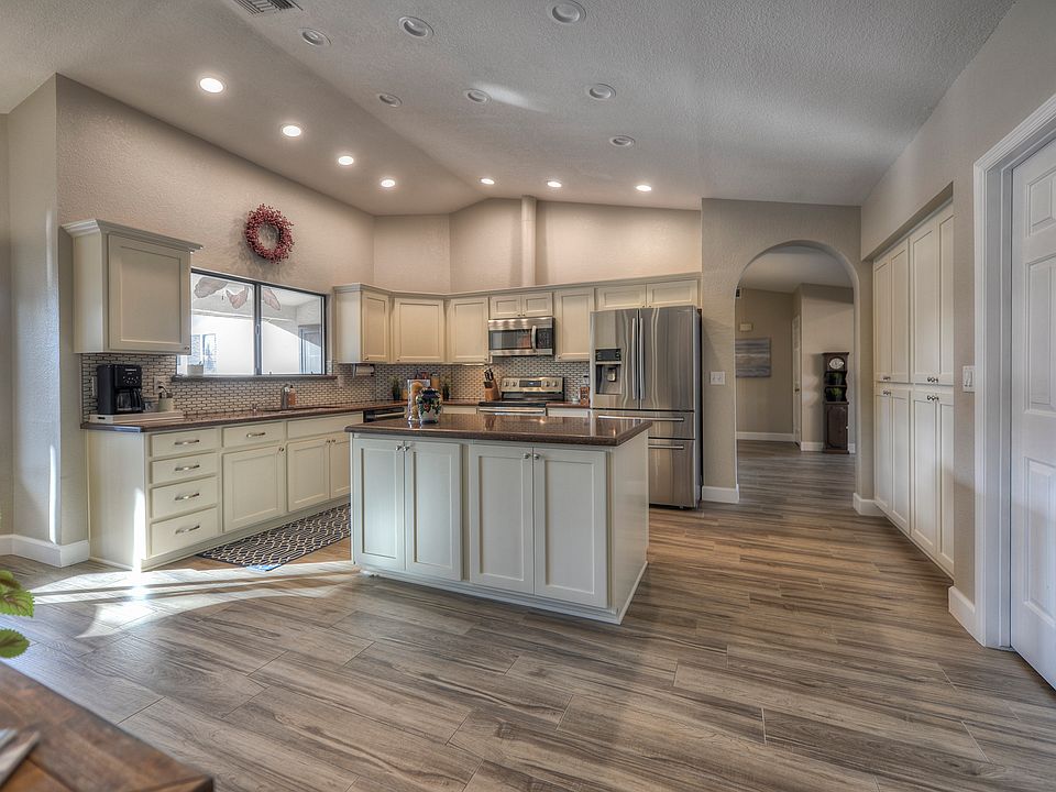 1st image of 10535 E Terra Dr