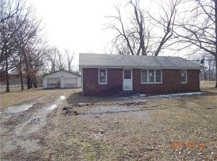 306 E Mitchell St, Bates City, MO 64011
