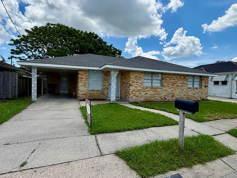 2317 Trio St — Photo 2