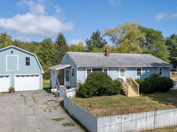 9 North Street, Thomaston, ME 04861