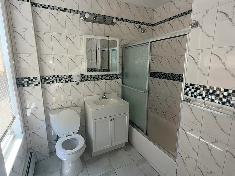 171 New York Ave #2 — Photo 7
