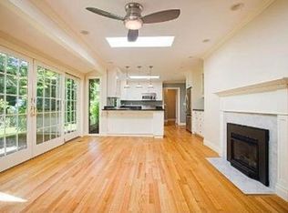 1141 Troon Rd, Lake Oswego, OR 97034