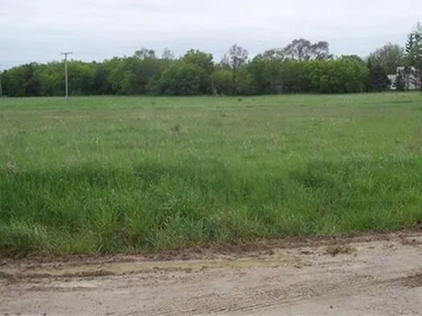 Tooley Vacant, Howell, MI 48855
